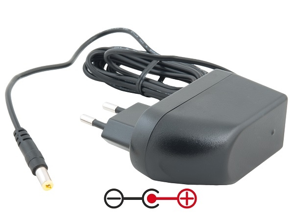 Avacom Universal Power Adapter 9V 2A 18W Connector 5.5mm x 2.1mm Positive Pole in the Center